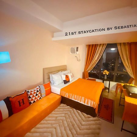 33Rd Staycation By Ysabelle Quezon City Exterior photo